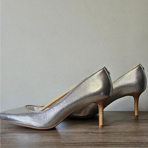Lauren Ralph Lauren Women's Lanette Pointed Toe Pumps Size 9 Silver NWT - Picture 2 of 8